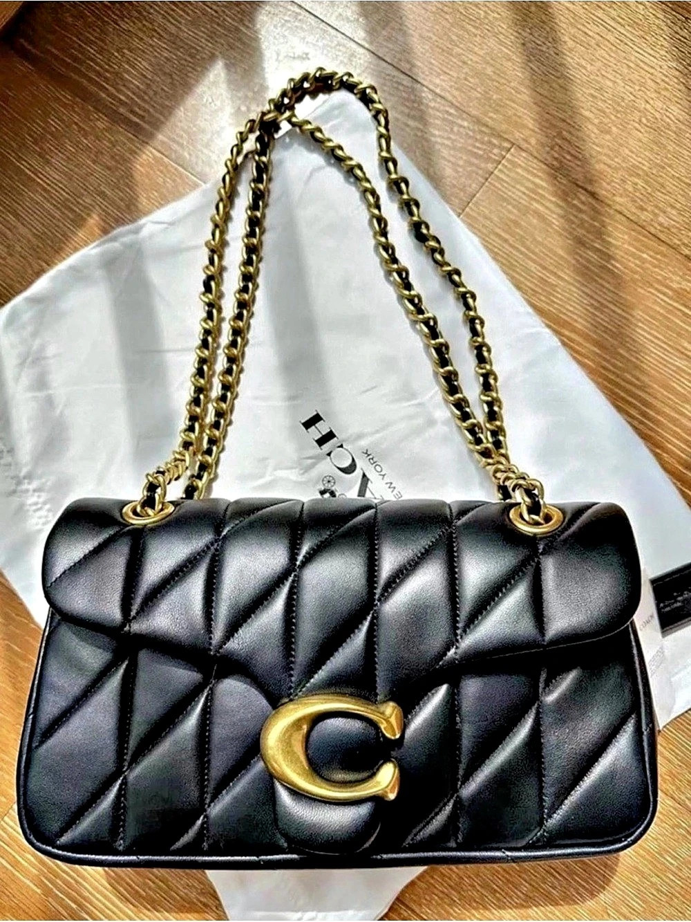 Coach Tabby Shoulder Bag 20 With Pillow Quilting Shoulder Bag 20 Quilted Black &